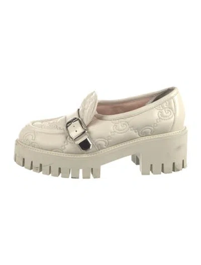 Pre-owned Gucci Gg Logo Leather Loafers In Neutral