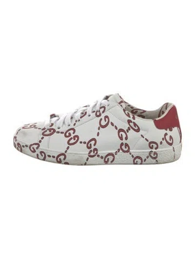 Pre-owned Gucci Gg Logo Leather Sneakers In White