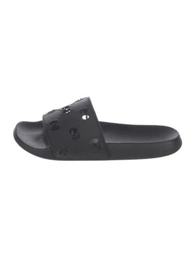 Pre-owned Gucci Gg Logo Rubber Slides In Black