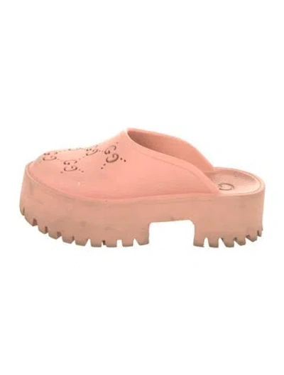 Pre-owned Gucci Gg Logo Rubber Slides In Pink