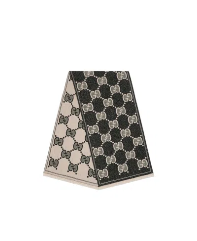 Gucci Gg Logo Scarf In Black