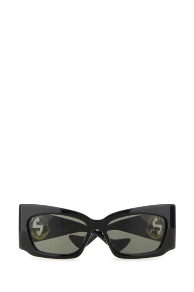 Gucci Gg Logo Sunglasses In Black