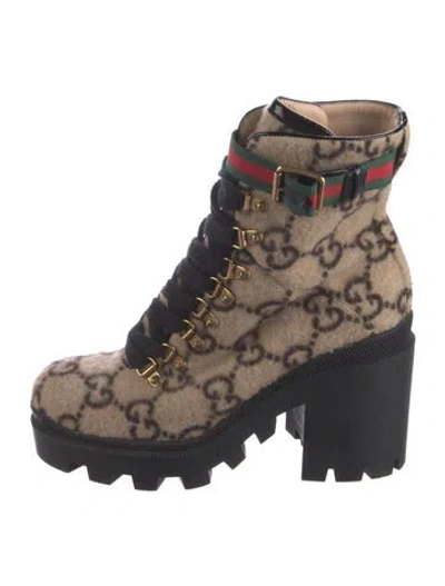 Pre-owned Gucci Gg Logo Wool Combat Boots In Neutral