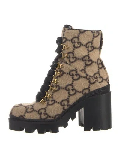 Pre-owned Gucci Gg Logo Wool Lace-up Boots In Neutrals