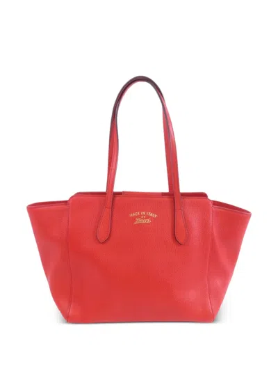 Pre-owned Gucci Gg Logo-detail Calfskin Tote Bag In Red