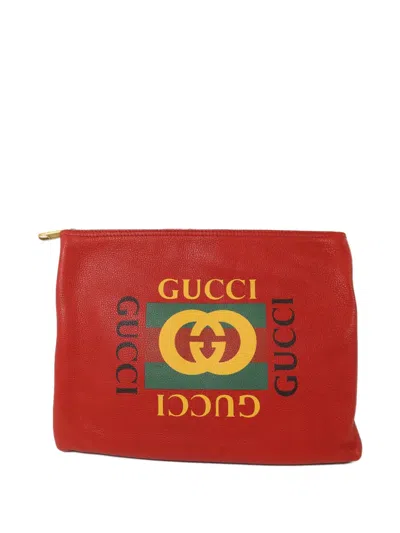 Pre-owned Gucci Gg Logo-print Clutch In Red