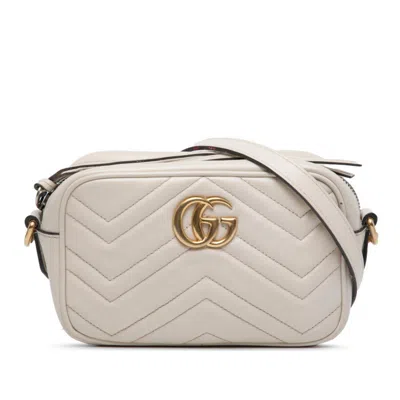 Pre-owned Gucci Gg Marmont Ivory Leather Shoulder Bag () In White