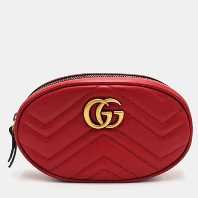 Pre-owned Gucci Gg Marmont Matelasse Leather Pouch Bag In Red