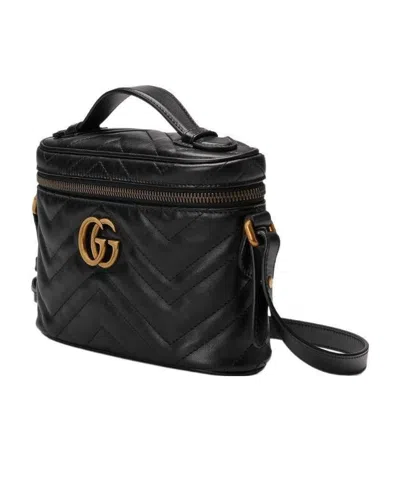 Gucci Gg Marmont Medium Beauty Case In Black