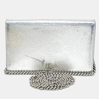Pre-owned Gucci Gg Marmont Mini Crossbody Bag (497985)) In Silver