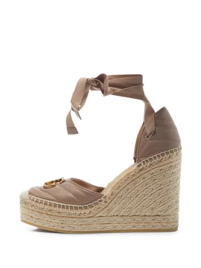 Pre-owned Gucci Gg Marmont Quilted Espadrilles In Neutral