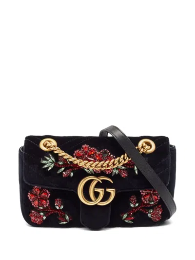 Pre-owned Gucci Gg Marmont Shoulder Bag In Black