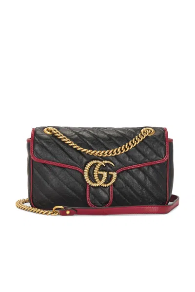 Pre-owned Gucci Gg Marmont Shoulder Bag In Black