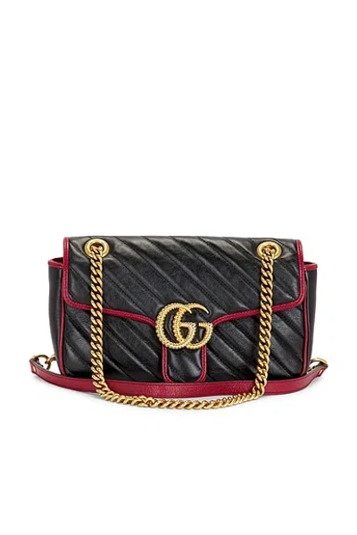 Pre-owned Gucci Gg Marmont Shoulder Bag In Black