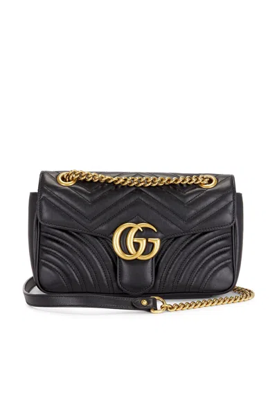 Pre-owned Gucci Gg Marmont Shoulder Bag In Black