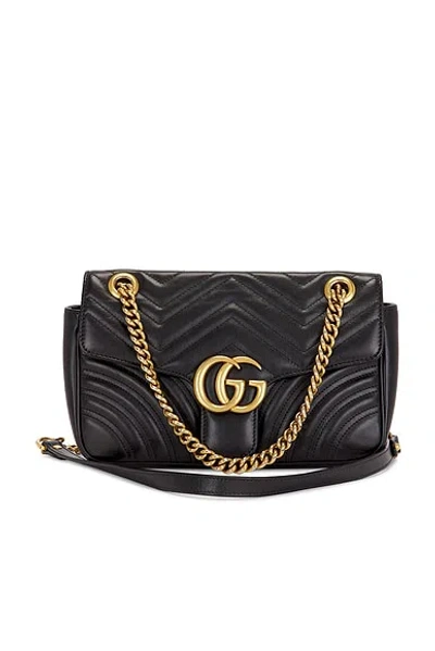 Pre-owned Gucci Gg Marmont Shoulder Bag In Black