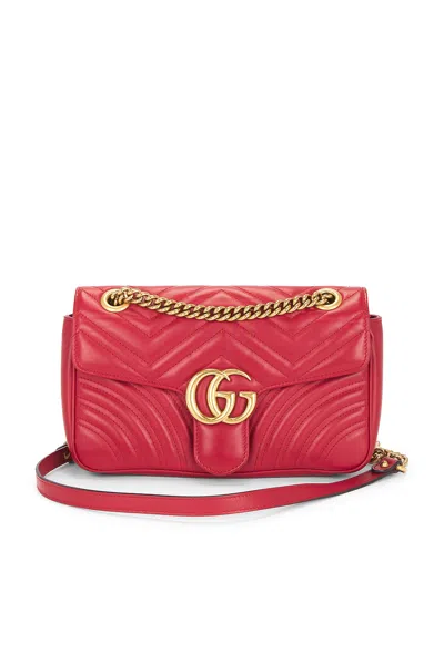 Pre-owned Gucci Gg Marmont Shoulder Bag In Red
