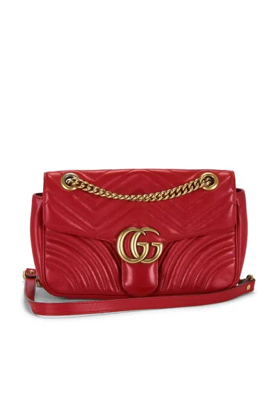 Pre-owned Gucci Gg Marmont Shoulder Bag In Red