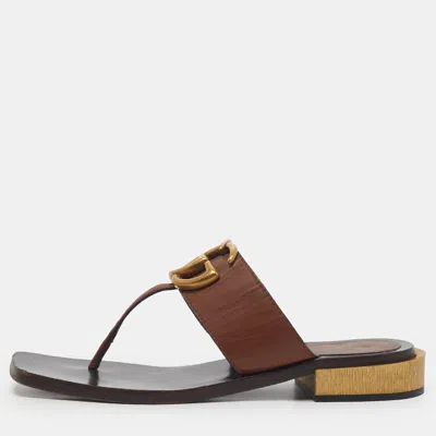 Pre-owned Gucci Gg Marmont Size 39 Brown Leather Thong Sandals