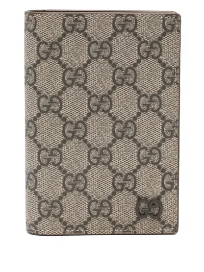 Gucci Gg Monogram Passport Holder In Gray