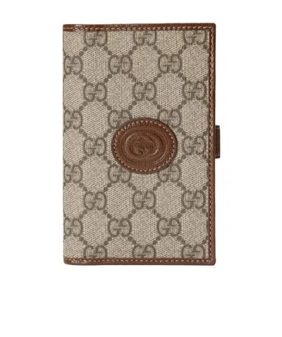 Gucci Gg Passport Case In Nude