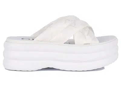 Pre-owned Gucci Gg Platform Slide (women's) Sneakers In White