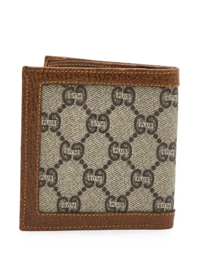 Pre-owned Gucci Gg Plus Supreme Bifold Wallet In Neutrals