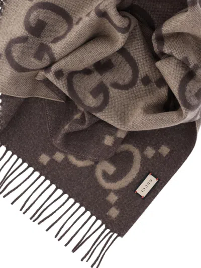 Gucci Gg Reversible Scarf In Beige Dark Brown