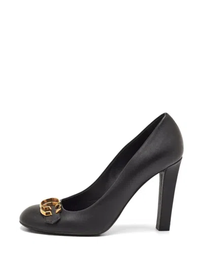 Pre-owned Gucci Gg Round-toe Pumps In Black