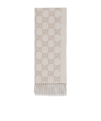 Gucci Gg Scarf In White