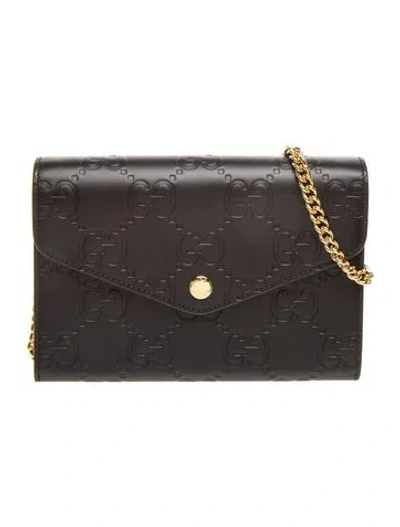 Pre-owned Gucci Gg Signature Calfskin Gg Super Mini Debossed Chain Wallet Super Mini In Black
