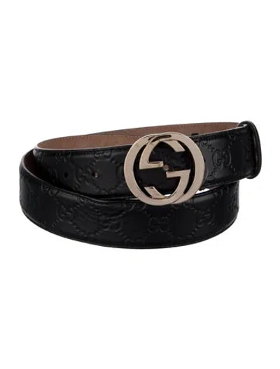 Pre-owned Gucci Gg Signature Embossed Leather Belt Kit In Black