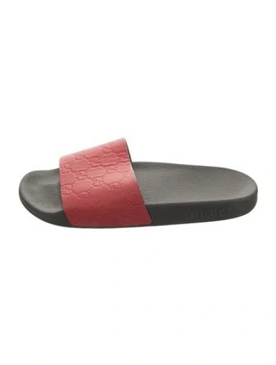 Pre-owned Gucci Gg Signature Leather Slides In Red