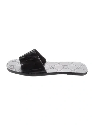 Pre-owned Gucci Gg Signature Patent Leather Slides In Black