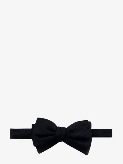 Gucci Gg Silk Bow Tie In Black