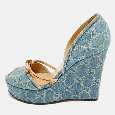 Pre-owned Gucci Gg Size 38.5 Blue Bamboo Peep Toe Wedge Pumps