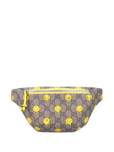 Gucci Kids' Gg Smiley-print Belt Bag In Neutral