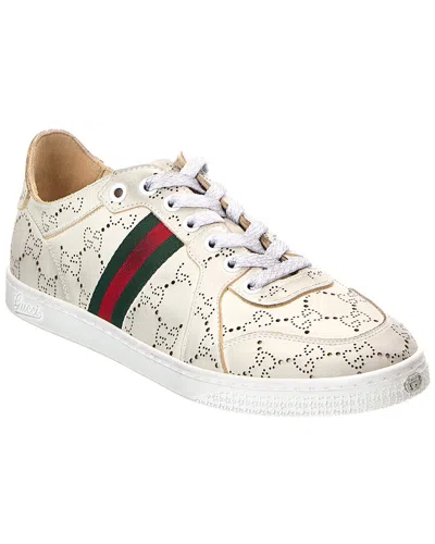 GUCCI GUCCI GG STRETCH LOW TOP LEATHER SNEAKER