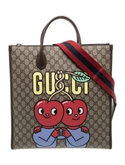 Pre-owned Gucci Gg Supreme Backpack Large In Brown