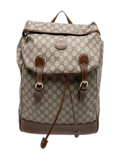 Pre-owned Gucci Gg Supreme Backpack Medium In Neutral