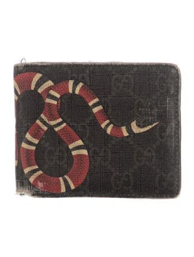 Pre-owned Gucci Gg Supreme Bifold Wallet In Black