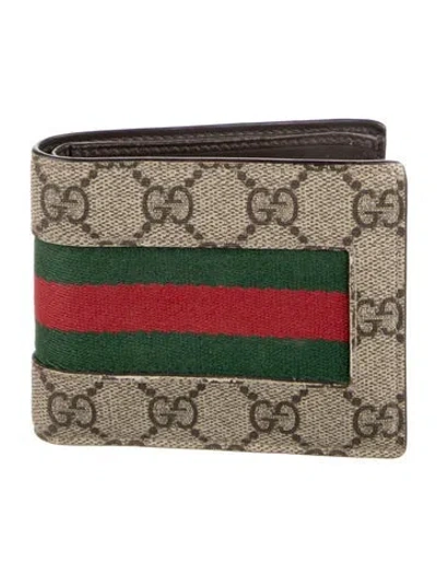Pre-owned Gucci Gg Supreme Bifold Wallet In Brown