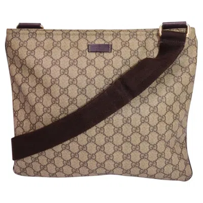 Pre-owned Gucci Gg Supreme Canvas Messenger Bag In Brown