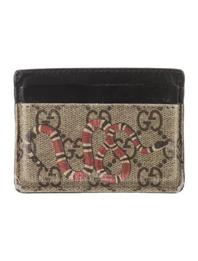 Pre-owned Gucci Gg Supreme Card Holder In Black/neutrals