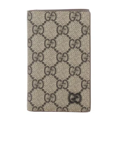 Gucci Men Beige Vertical Card Holder In Gg Supreme Man In Multi
