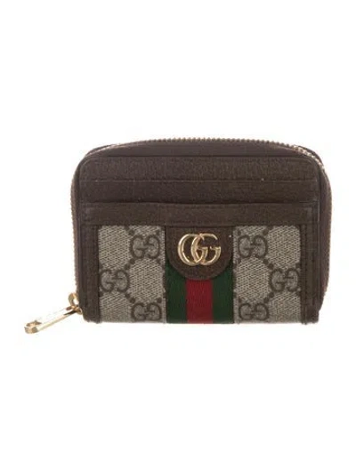 Pre-owned Gucci Gg Supreme Card Holder In Brown