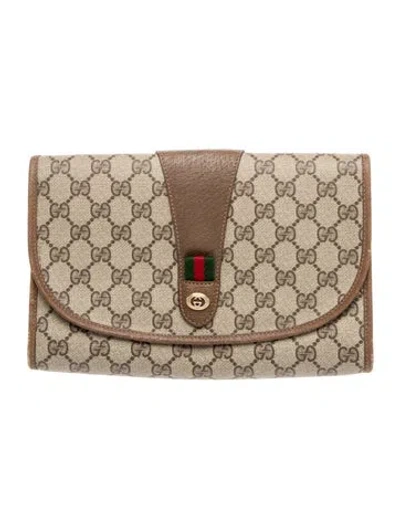 Pre-owned Gucci Gg Supreme Clutch In Brown