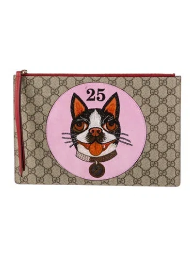 Pre-owned Gucci Gg Supreme Clutch In Neutral