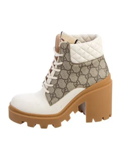 Pre-owned Gucci Gg Supreme Combat Boots In White
