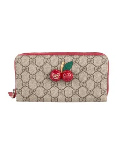 Pre-owned Gucci Gg Supreme Continental Wallet